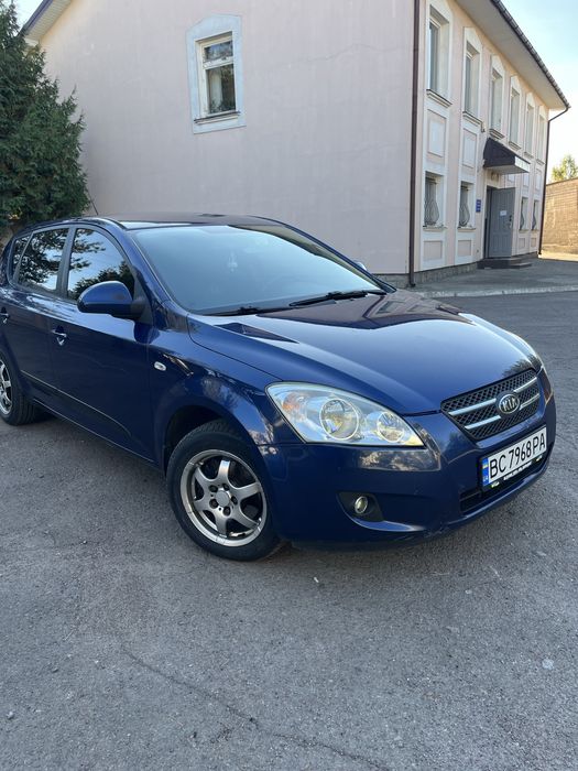 Продам  Kia CEED