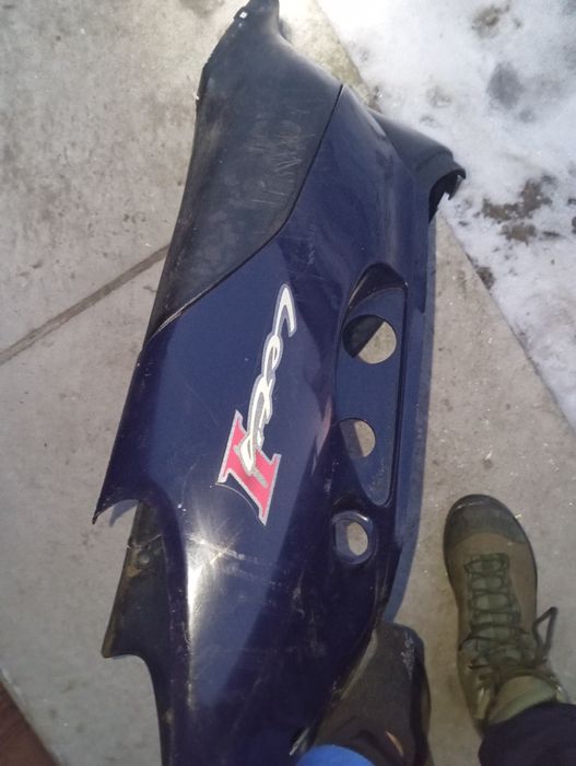 Продам на розбір скутер Suzuki let's 2old