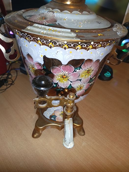 Самовар електричний розписний 1992 року