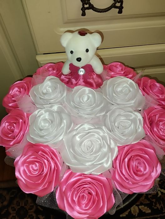 Букет на день закоханих з атласної стрічки