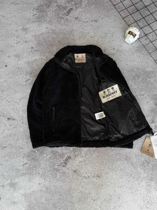 Курточка Burberry, Куртка Burberry