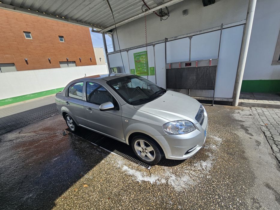 AVEO LS 1.2 em ótimas condições 94800 km