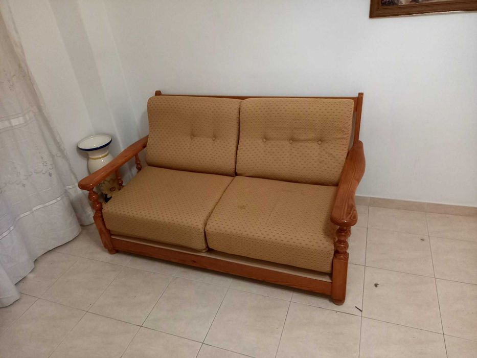 Sofá de Pinho Mel