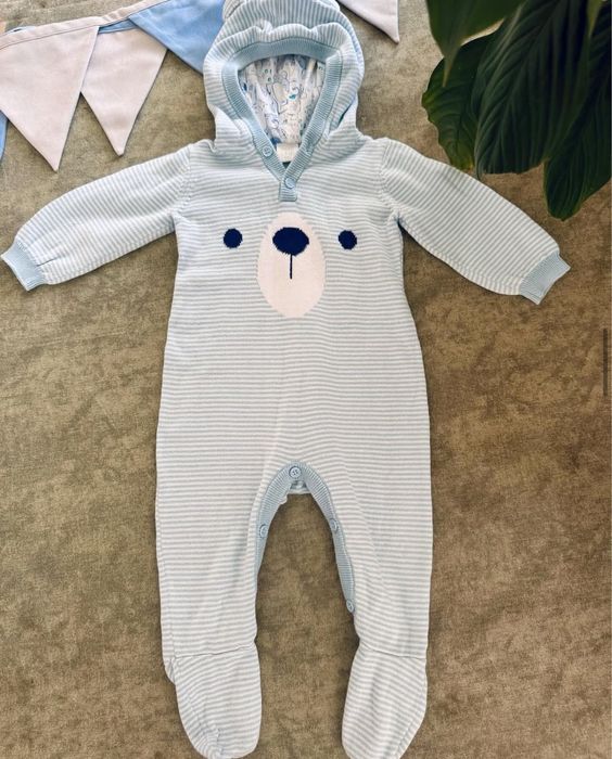 Набір на хрестини чоловічок святковий пінеткимобіль на коляску іграшка