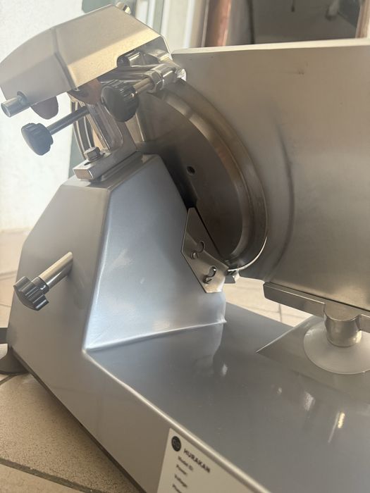 Слайсер Hurakan HKN-HM250 Професійний Німеччина Новий !