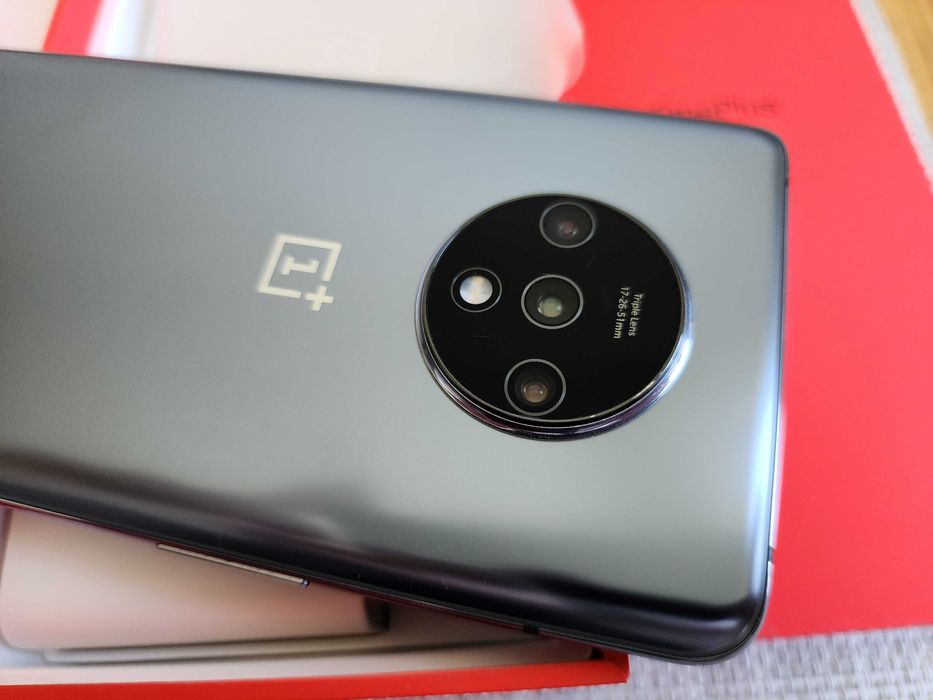 Смартфон OnePlus 7T (A6013) 8/128Gb Black DUOS Android 12