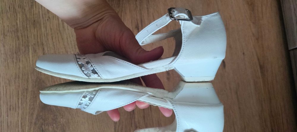 Eleganckie buty na obcasie do sukienki KMK 31 20,5 cm