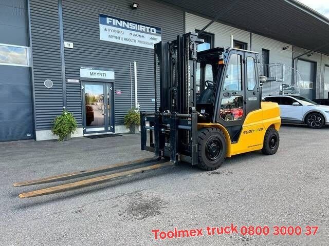 Hyundai Навантажувач Hyundai 5 тон изель Евро 5