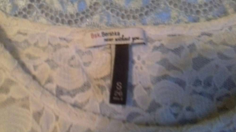 Top's bershka XS e S