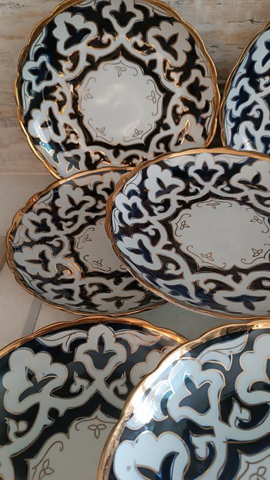 Тарелки в узбекском дизайне