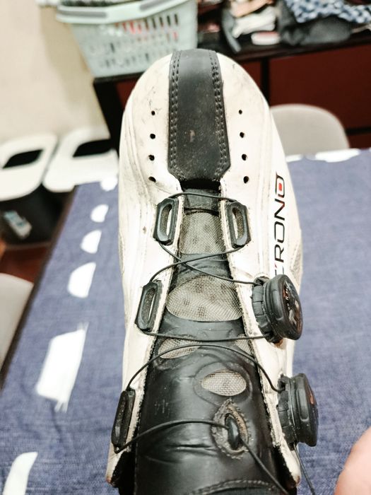 Sapatos de ciclismo Chrono Sola carbono 44