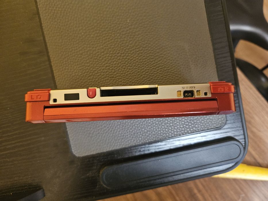 Nintendo 3DS konsola