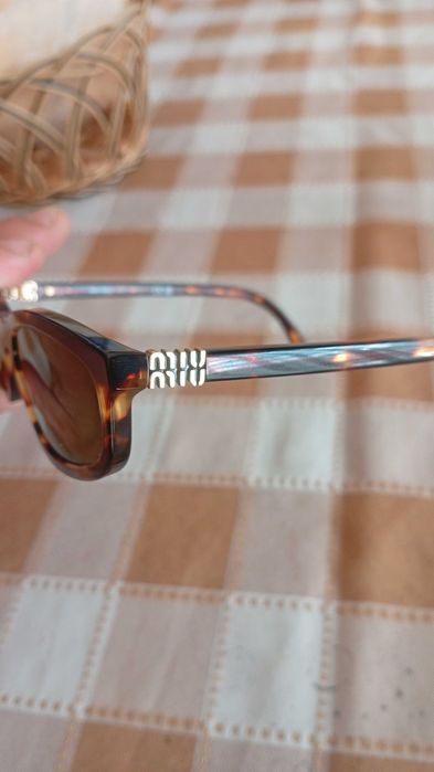 Óculos de sol, Miu Miu