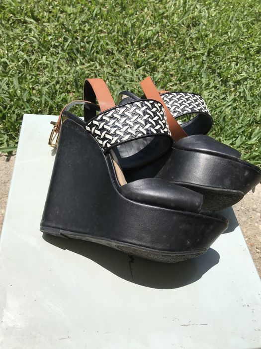 Sandálias pretas Jessica Simpson