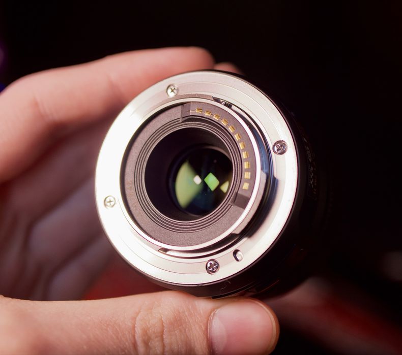 Обʼєктив Yongnuo 42.5mm f1.7 mark 2 micro 4/3 panasonic olympus