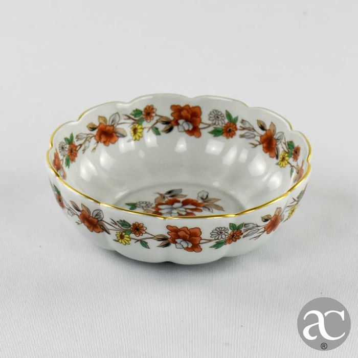 Taça / Covilhete de bordo recortado Vista Alegre, decoração Magnólia