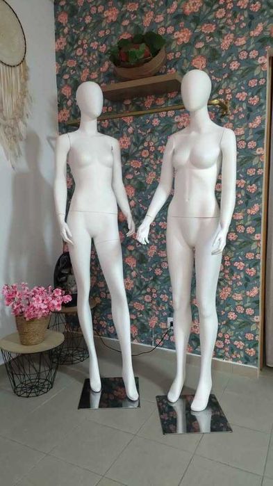 vendo 5 manequins