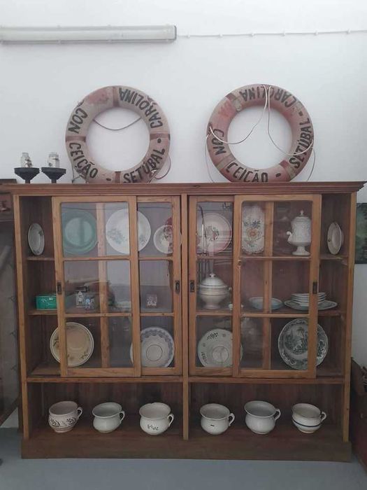 Móvel de Antiga Mercearia