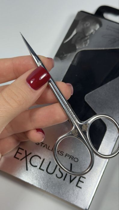 Манікюрні професійні ножиці, кусачки, пензлі, фрези, пилки