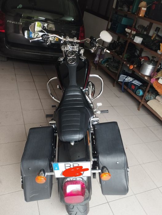 Harley Davidson low rider 103