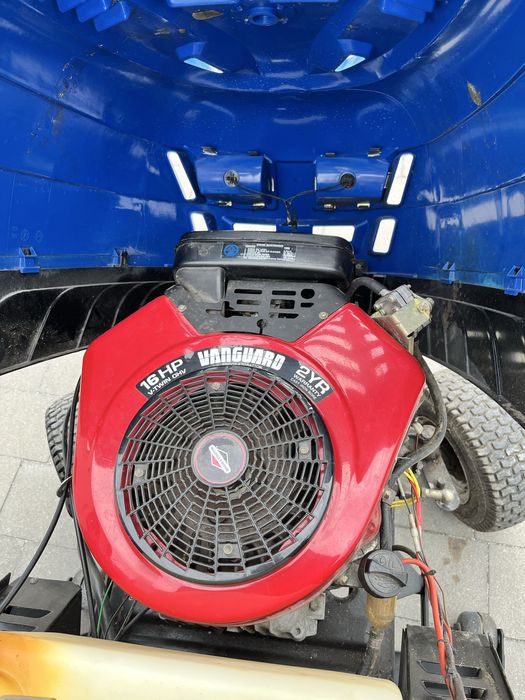 Traktorek do trawy iseki cut-master