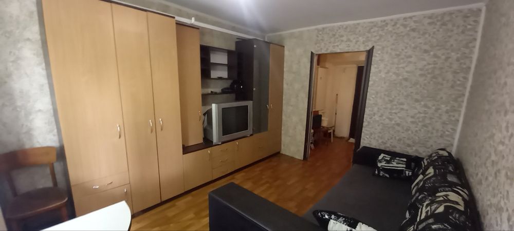 Здаємо кімнату в гуртожитку 19,4 кв.м. метро Дорогожичі вул. Теліги