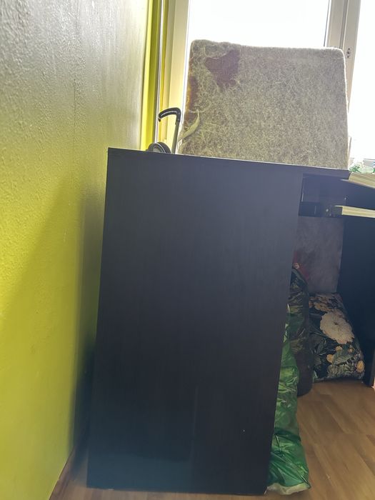 Sprzedam biurko brązowe