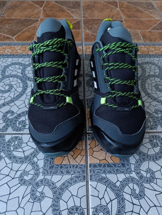 Adidas terrex 40p. чоловічі трекінгові кросівки.