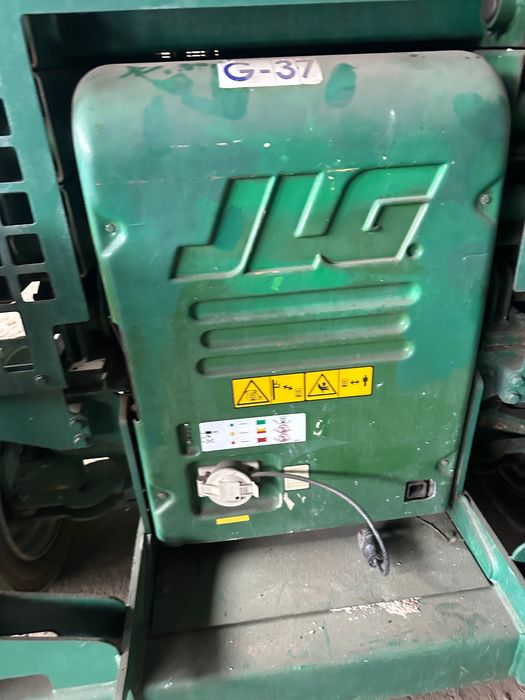 Вишка підйомник JLG 4069 LE