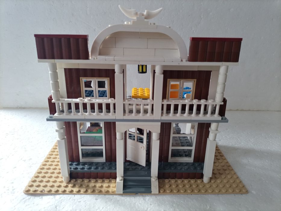 Klocki LEGO western-hotelo