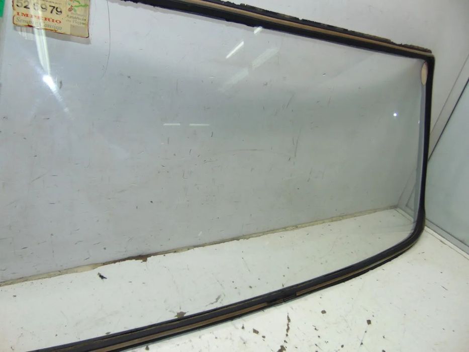 Opel Kadett B para-brisas