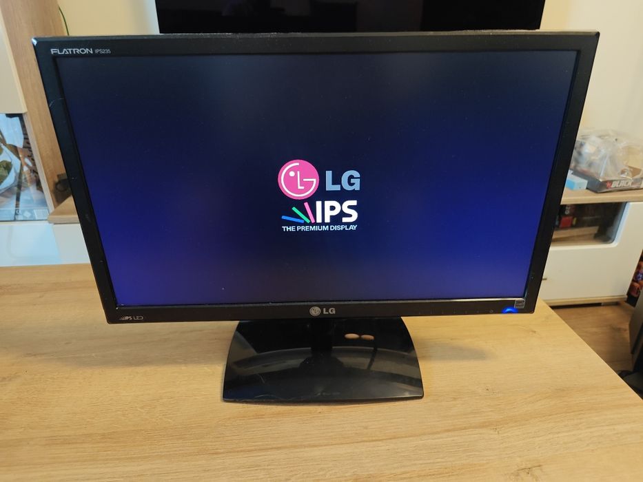 Monitor 23 cale LG Flatron IPS 235V-BN