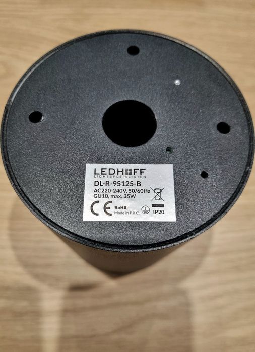 Lampa sufitowa tuba