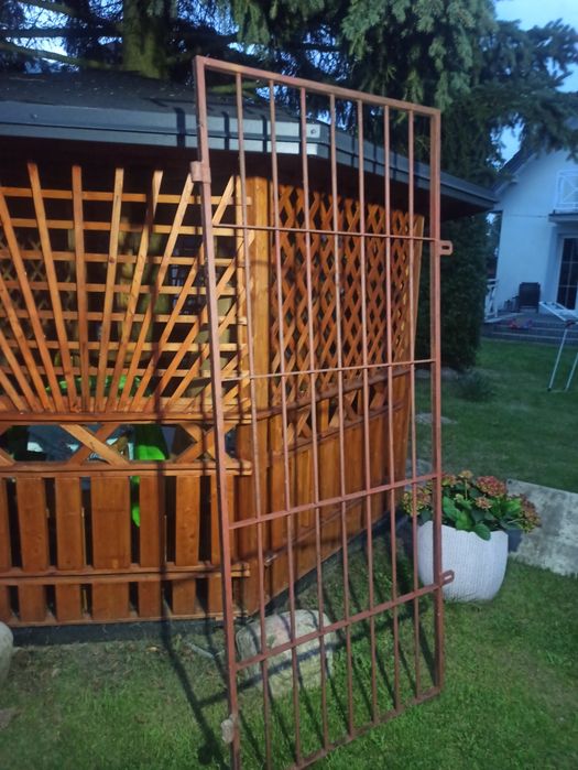 Furtka metalowa 2 m wysokisci