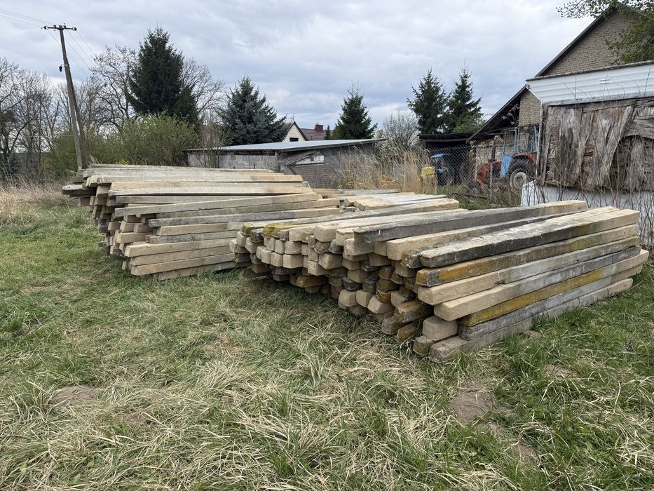 Słupki betonowe