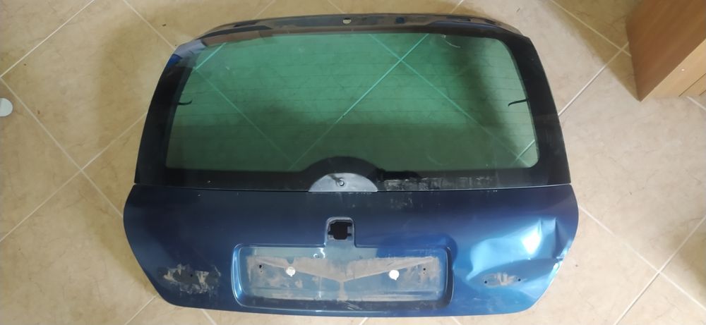 Tampa bagageira Clio 2