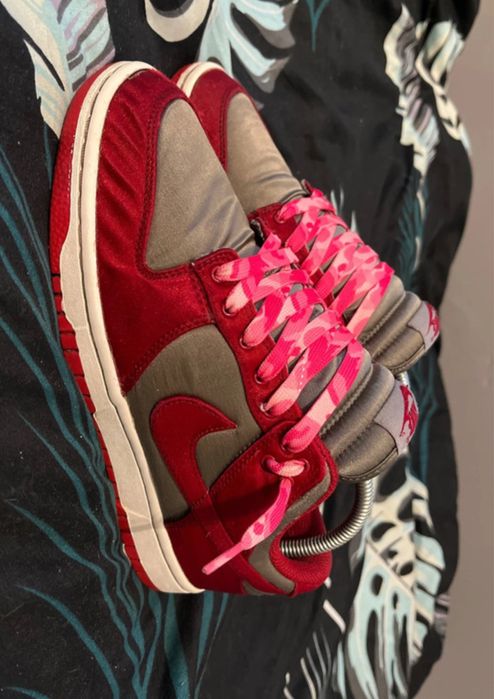 Nike dunk low UNLV Satin