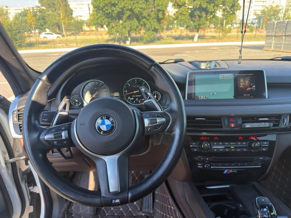 BMW X5M 50d