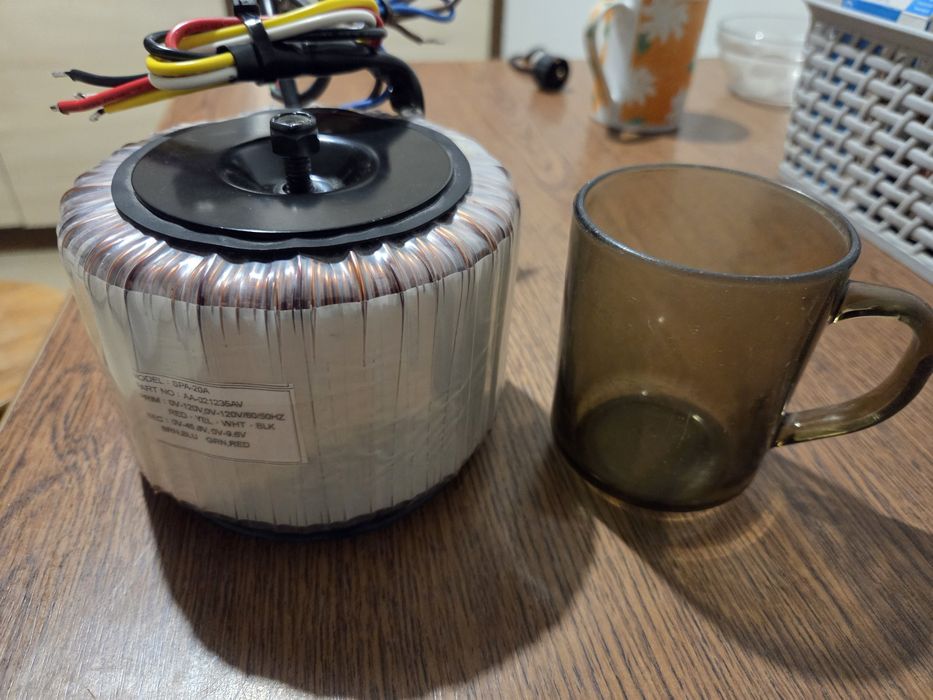 Transformator audio 1,2 kW
