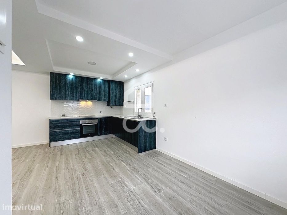 Excelente T3 como Novo no Centro | Ideal para Viver ou Investir — Santa Maria Maior, Vila Real