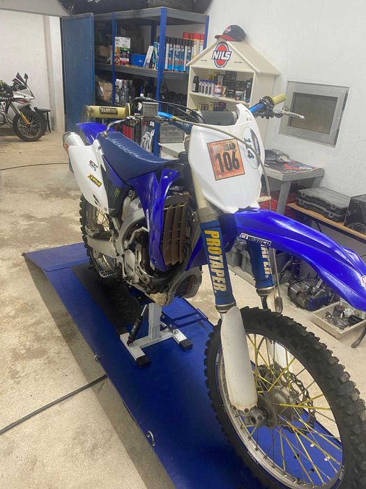 Vendo ou troco mota sem problema