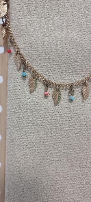 Pulseira de pé - dourada e missangas