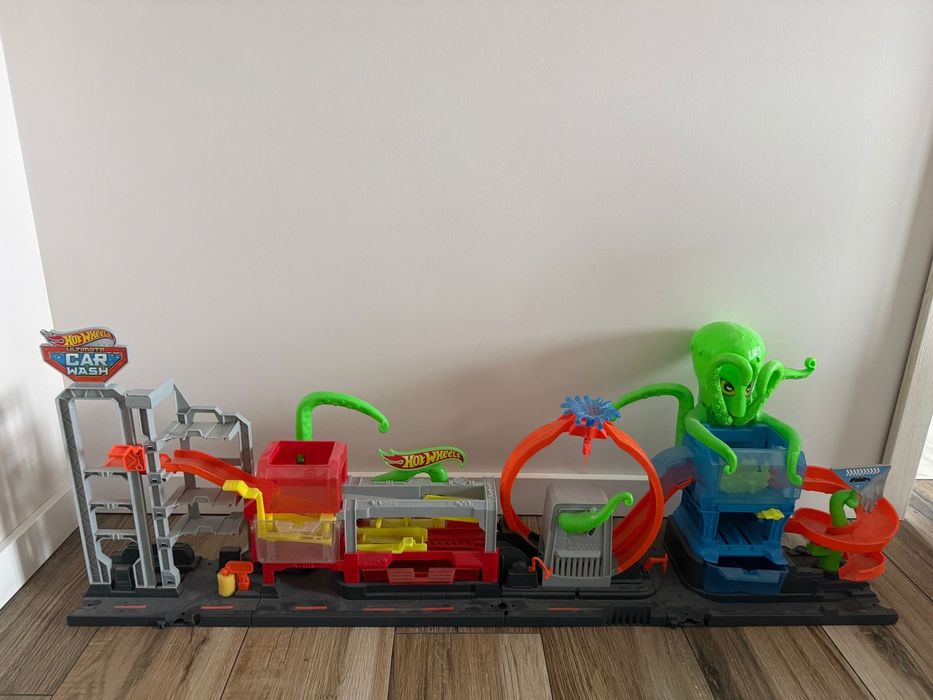 Tor wodny HOT wheels - OśMIORNICA