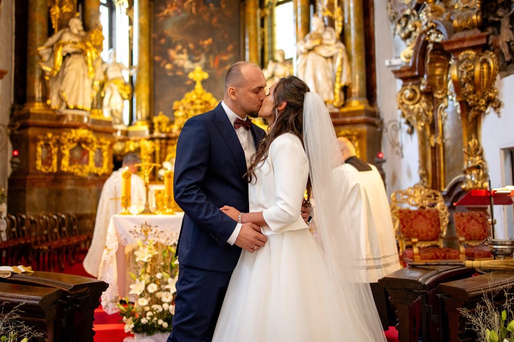 FOTOGRAF ŚLUBNY - Wrocław,  Dolny Ślask - Wolne terminy 2025 TANIO