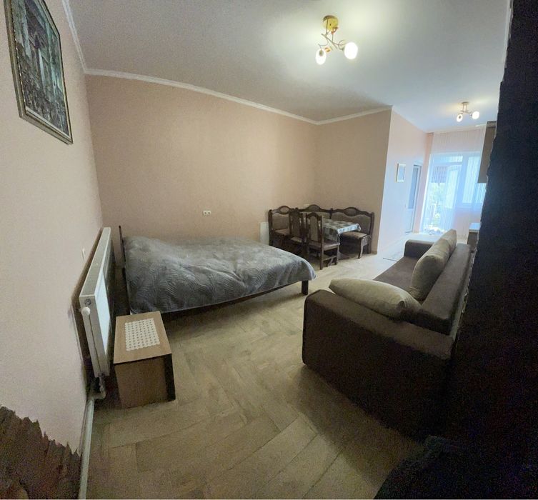 кімнати подобово  будинок