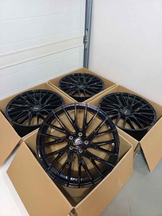 Felgi Arceo 19"8,5 et 35 czarny połysk