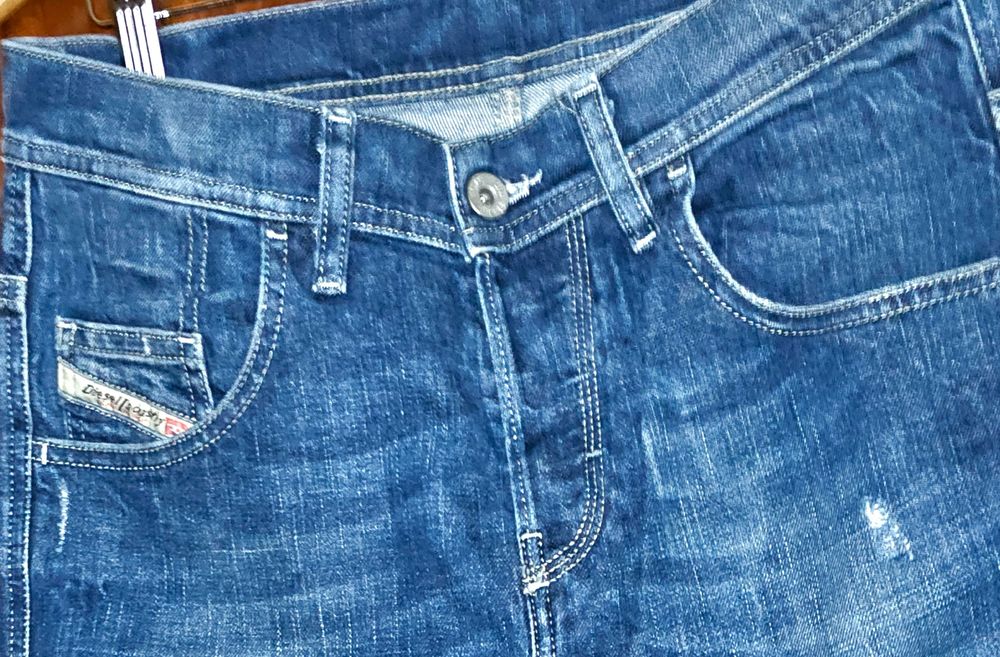 Calças novas DIESEL