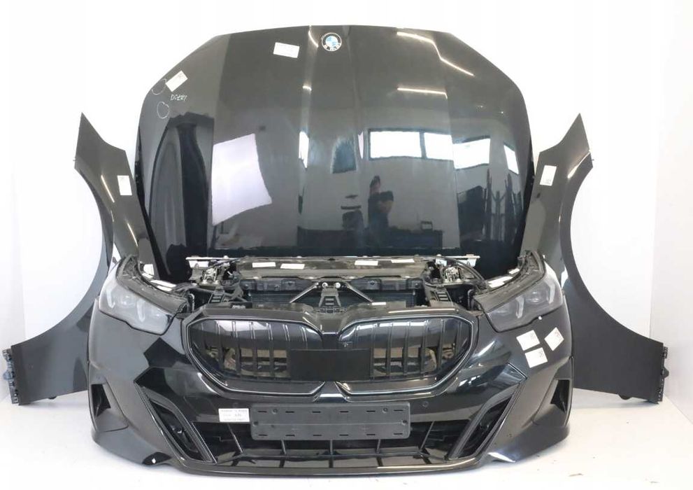 Комплектна морда, передок BMW 5 G60 в різних кольорах