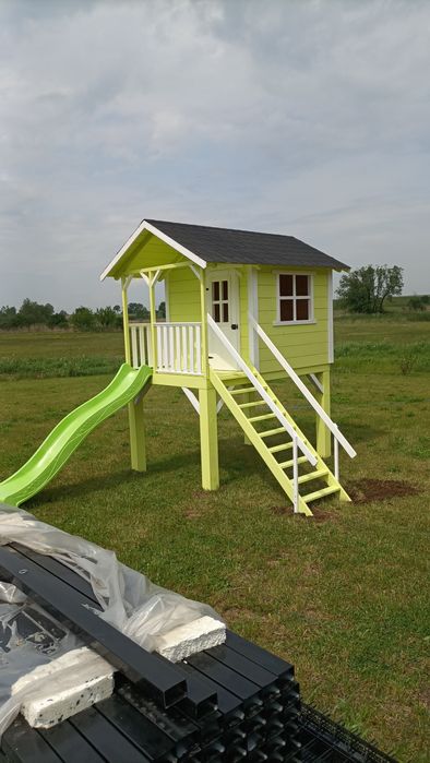 Domek dla dzieci solidny