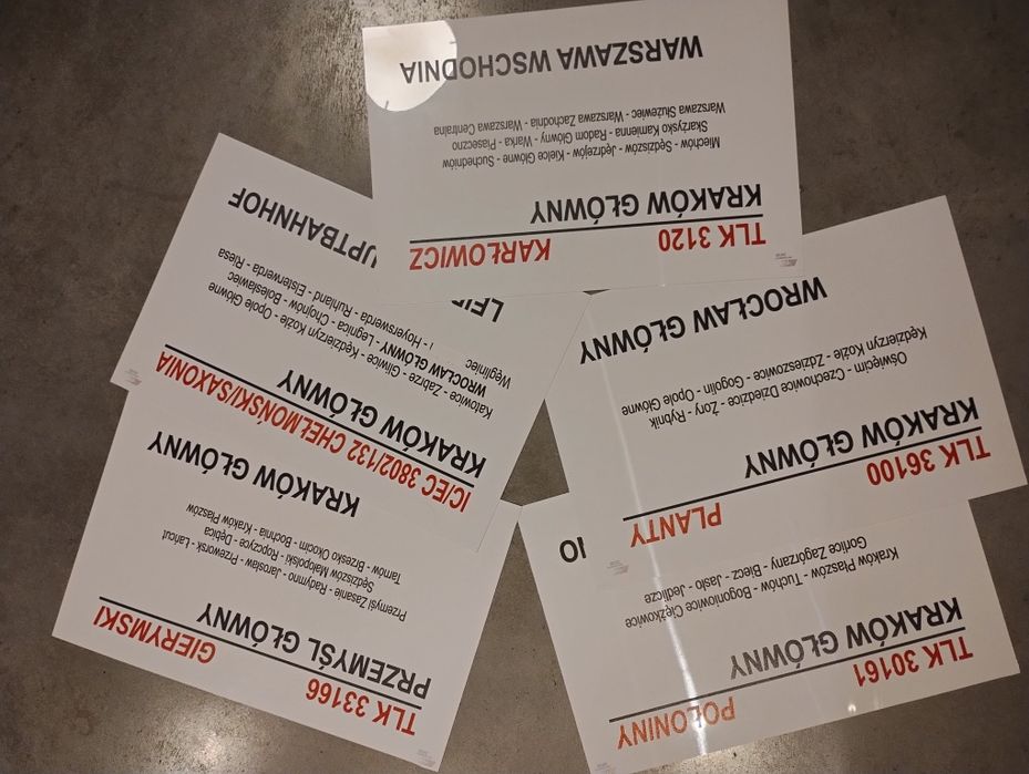 5 sztuk tablic relacyjnych PKP, plastikowe